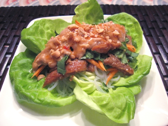 Asian Chicken Lettuce Wraps | Pinky's Pantry